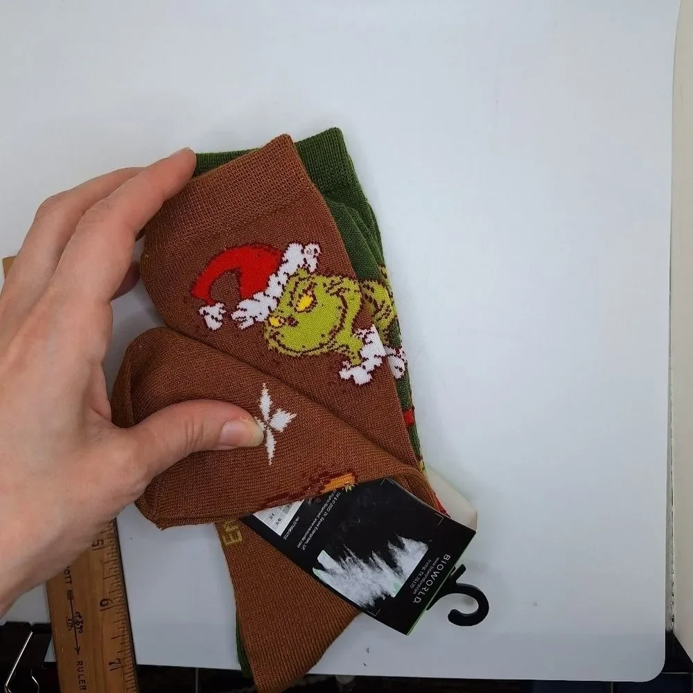 The Grinch and Max crew Socks Christmas holiday Pairs